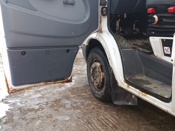 2004 Mercedes-Benz Sprinter, белый, 1300000 рублей - вид 22
