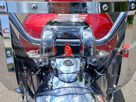 2013 Yamaha XVS1300, пурпурный, 999999 рублей, вид 3