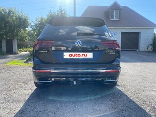 2018 Volkswagen Tiguan II, чёрный, 2550000 рублей, вид 5