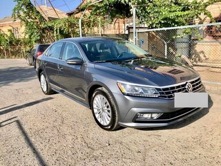2016 Volkswagen Passat (North America and China) I Рестайлинг, серый, 1599000 рублей, вид 1