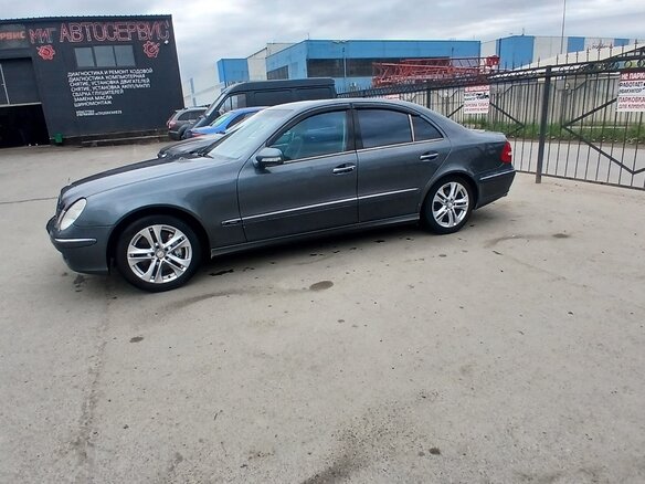 2005 Mercedes-Benz E-Класс 200 III (W211, S211), чёрный, 850000 рублей - вид 7