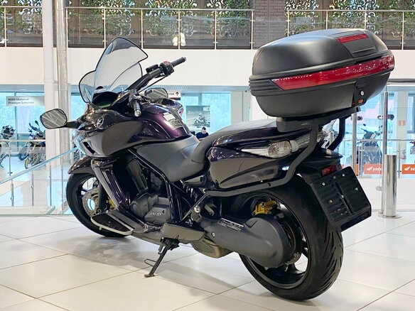 2008 Honda DN-01, фиолетовый - вид 2