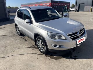 2010 Volkswagen Tiguan I, серебристый, 930000 рублей, вид 1