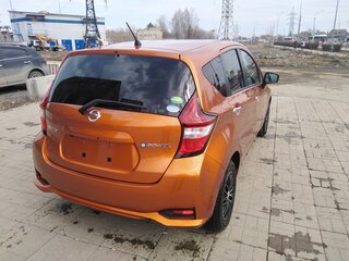 2017 Nissan Note e-Power II Рестайлинг, оранжевый, 1150000 рублей, вид 3