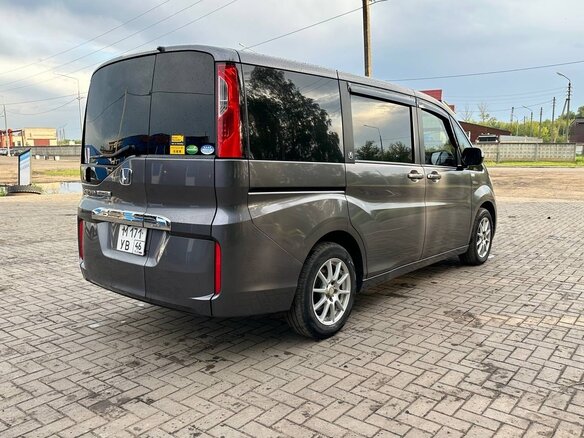 2019 Honda Stepwgn V Рестайлинг, серый, 2250000 рублей - вид 6