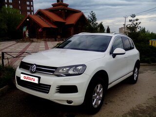 2012 Volkswagen Touareg II, белый, 1990000 рублей, вид 4