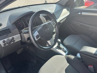 2014 Opel Astra H Рестайлинг, серый, 720000 рублей, вид 5