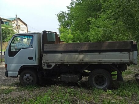 2001 Isuzu Elf (N-series), белый, 1600000 рублей, вид 1