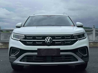2023 Volkswagen Tayron I Рестайлинг, белый, 1860000 рублей, вид 2