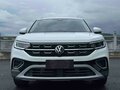 2023 Volkswagen Tayron I Рестайлинг, белый, 2440000 рублей - вид 1