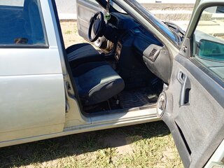 2002 Lada (ВАЗ) 2112, серебристый, 130000 рублей, вид 5