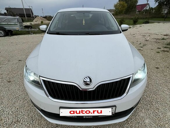 2019 Skoda Rapid I Рестайлинг, белый, 1295000 рублей - вид 5