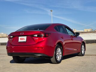 2016 Mazda Axela III, красный, 1590000 рублей, вид 3