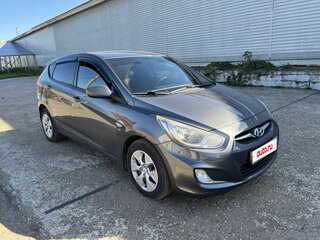 2011 Hyundai Solaris I, чёрный, 600000 рублей, вид 1
