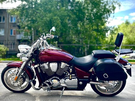 2005 Honda VTX 1800, красный, 1250000 рублей, вид 3