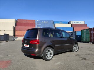 2012 Volkswagen Touran I Рестайлинг 2, коричневый, 1150000 рублей, вид 3