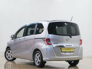 2015 Honda Freed I Рестайлинг 2, серый, 1099000 рублей, вид 4