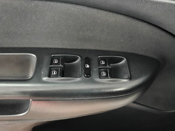 2012 Skoda Octavia II (A5) Рестайлинг, белый - вид 14