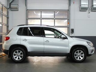 2012 Volkswagen Tiguan I Рестайлинг, серебристый, 890000 рублей, вид 4