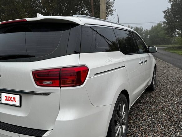 2019 Kia Carnival III, белый, 2600000 рублей - вид 5