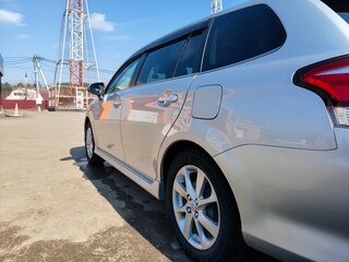 2016 Toyota Corolla Fielder XI (E160, E170, E180) Рестайлинг 1, серебристый, 1180000 рублей, вид 4