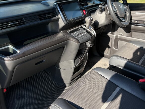 2015 Honda Stepwgn Spada V, белый, 1600000 рублей - вид 26