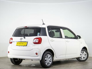 2018 Toyota Passo III, белый, 1279000 рублей, вид 4
