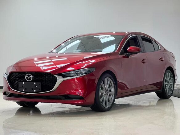 2023 Mazda 3 Axela IV (BP), красный, 1340000 рублей
