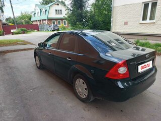 2010 Ford Focus II Рестайлинг, чёрный, 550000 рублей, вид 5