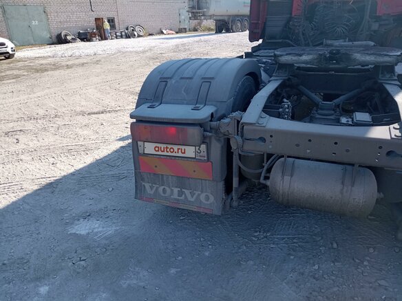 1999 Volvo FH, красный, 3500000 рублей - вид 15