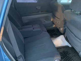 1999 Toyota Nadia, голубой, 680000 рублей, вид 2