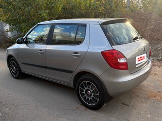 2011 Skoda Fabia II Рестайлинг, серый, 600000 рублей, вид 5