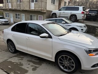 2013 Volkswagen Jetta VI, белый, 850000 рублей, вид 3