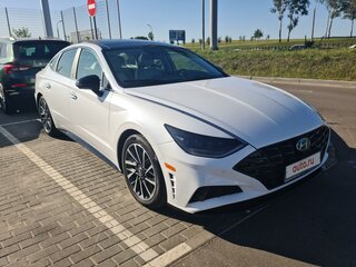 2020 Hyundai Sonata VIII (DN8), белый, 2100000 рублей, вид 4