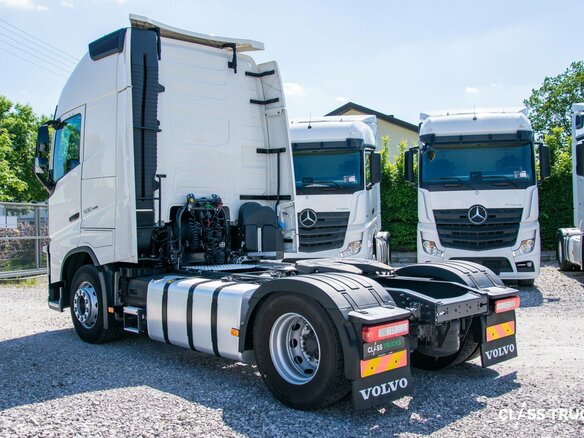 2017 Volvo FH, белый - вид 4