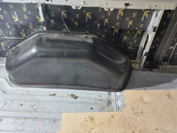 2008 Ford Transit, пурпурный, 3000000 рублей - вид 23