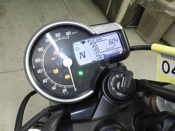 2024 Triumph Speed 400, красный, 677000 рублей - вид 8