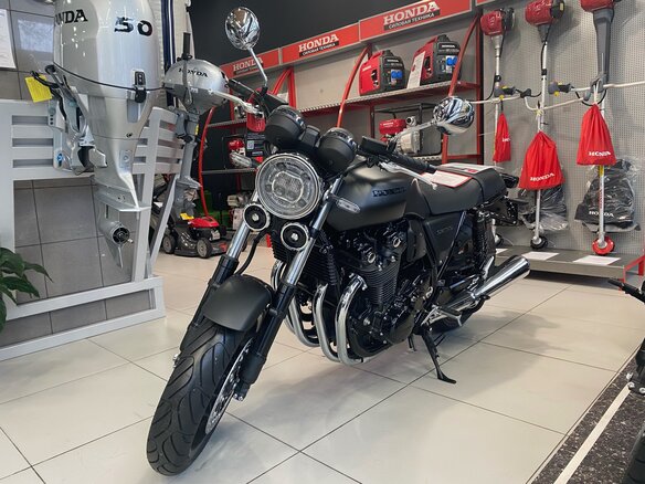 2021 Honda CB 1100, чёрный
