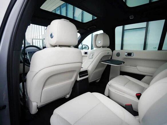 2026 Li Auto (Lixiang) L9 II, чёрный, 13900000 рублей - вид 15