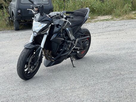 2008 Honda CB 1000R, чёрный, 800000 рублей, вид 3