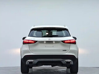 2021 Mercedes-Benz GLA 180 II (H247), белый, 2700000 рублей, вид 4