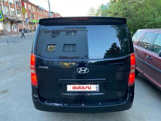 2012 Hyundai H-1 II, чёрный, 1800000 рублей, вид 4