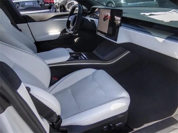 2024 Tesla Model S Plaid I Рестайлинг 2, белый, 16752000 рублей - вид 11