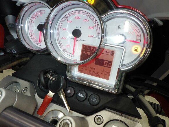 2013 Moto Guzzi 1200 Sport, красный, 499000 рублей - вид 6