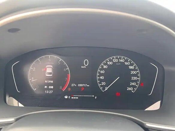 2022 Honda Civic XI, белый, 1720000 рублей - вид 11