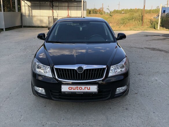 2013 Skoda Octavia II (A5) Рестайлинг, чёрный, 900000 рублей - вид 1