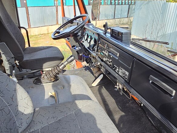 2012 КамАЗ 43118, красный, 3800000 рублей - вид 17