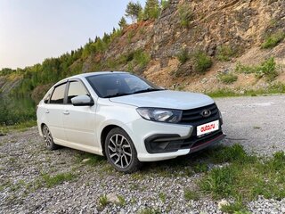 2023 Lada (ВАЗ) Granta Drive Active I Рестайлинг, белый, 900000 рублей, вид 2