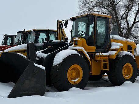 2017 Volvo L120, 7500000 рублей, вид 3
