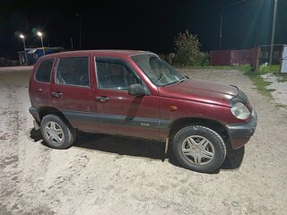2005 Chevrolet Niva I, красный, 240000 рублей, вид 3